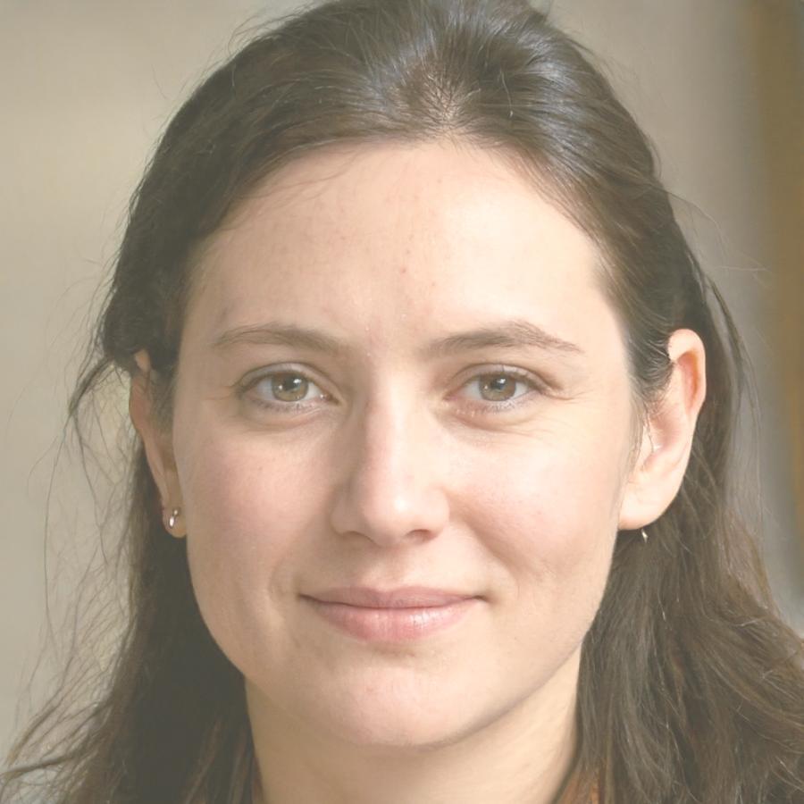 Portrait de Sophie Martineau, spécialiste en stratégie d'entreprise